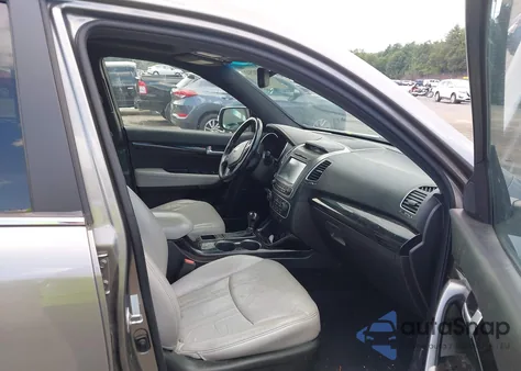 2014 Kia Sorento Limited V6 из США, поврежденный, VIN 5XYKWDA77EG526363